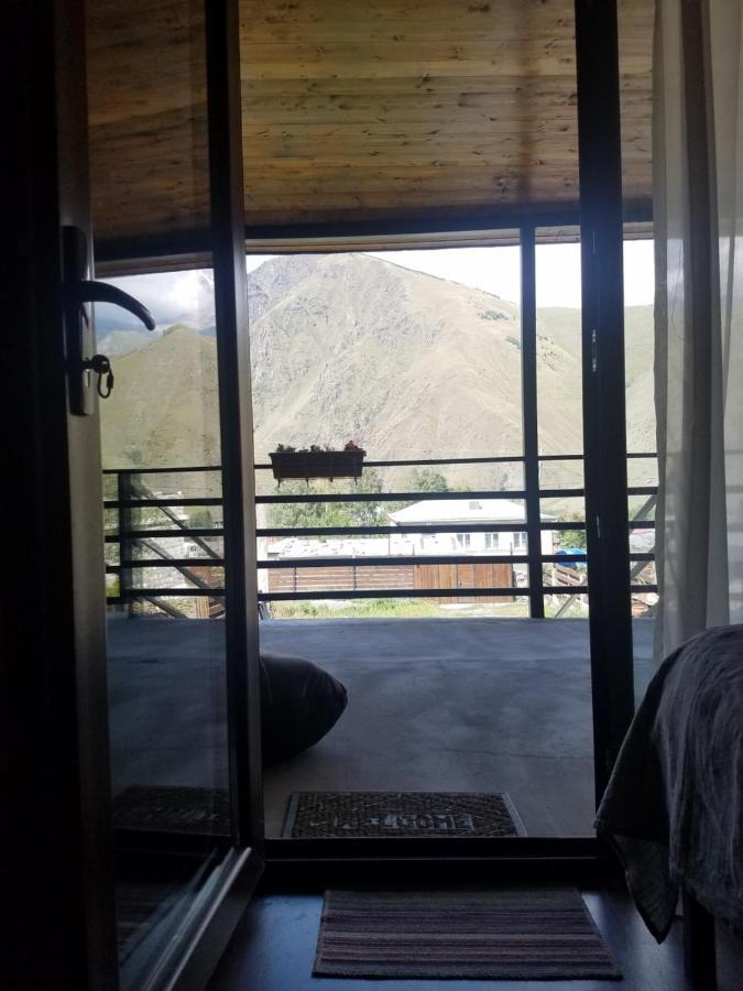 Cottages In Stephantsminda. Echoes Kazbegi Bagian luar foto